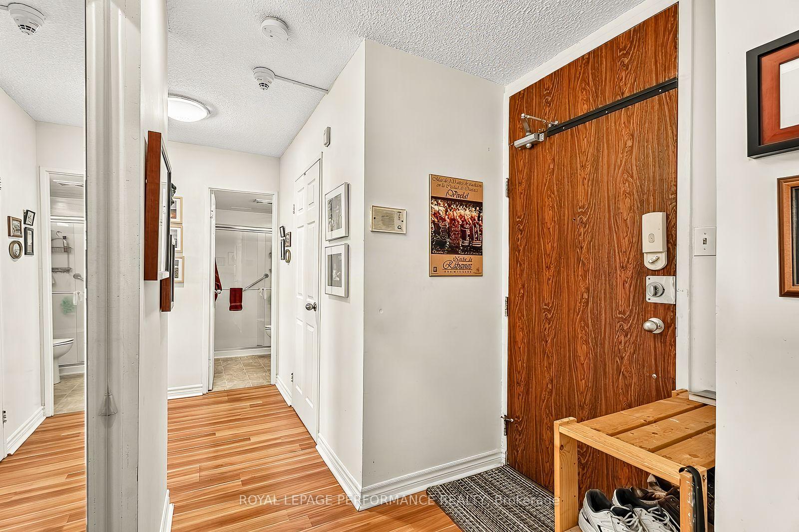 Photo 16 of Unit 1406, 2000 Jasmine Crescent, Ottawa, Beacon Hill South — HOMEH