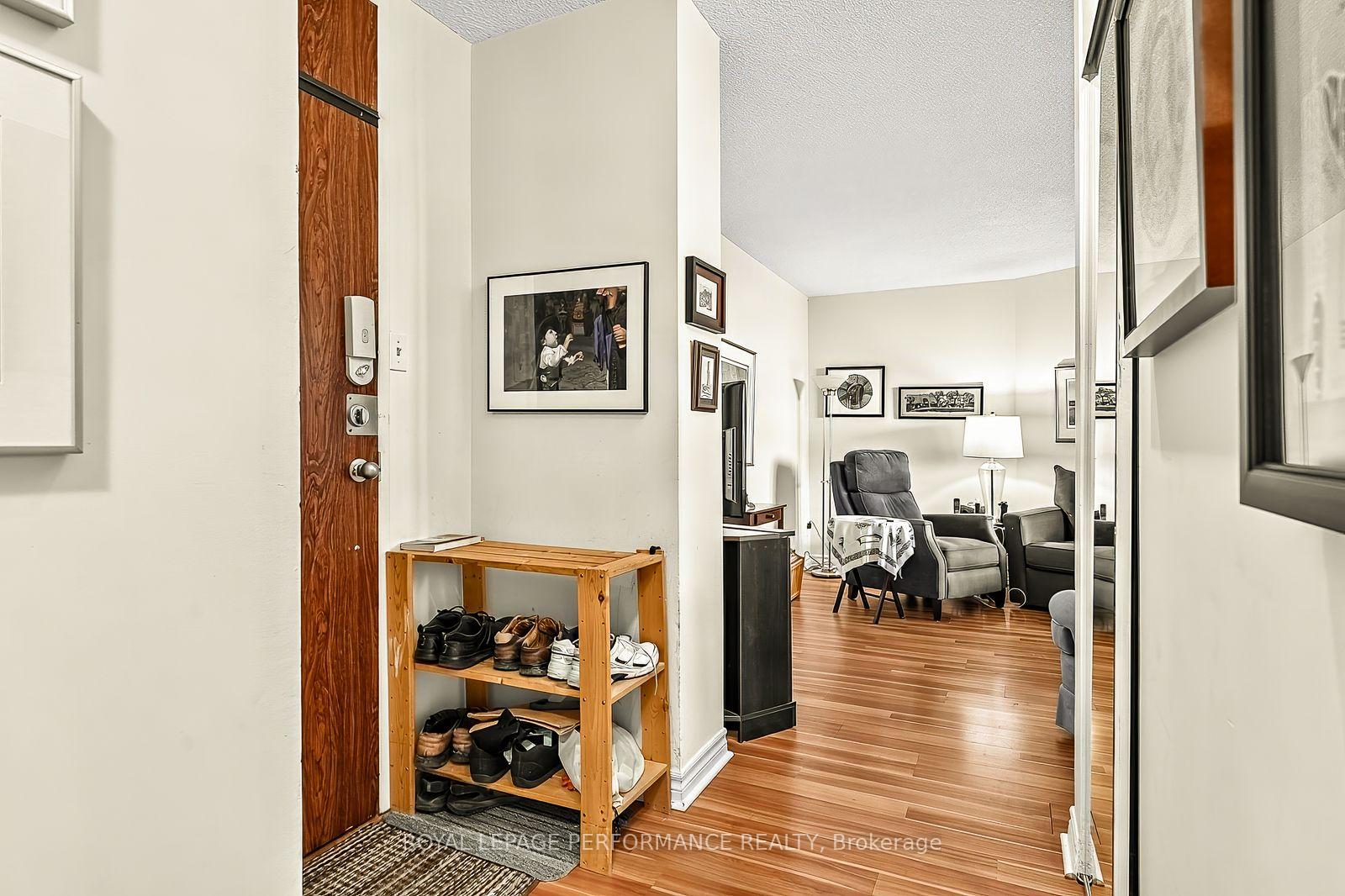 Photo 17 of Unit 1406, 2000 Jasmine Crescent, Ottawa, Beacon Hill South — HOMEH