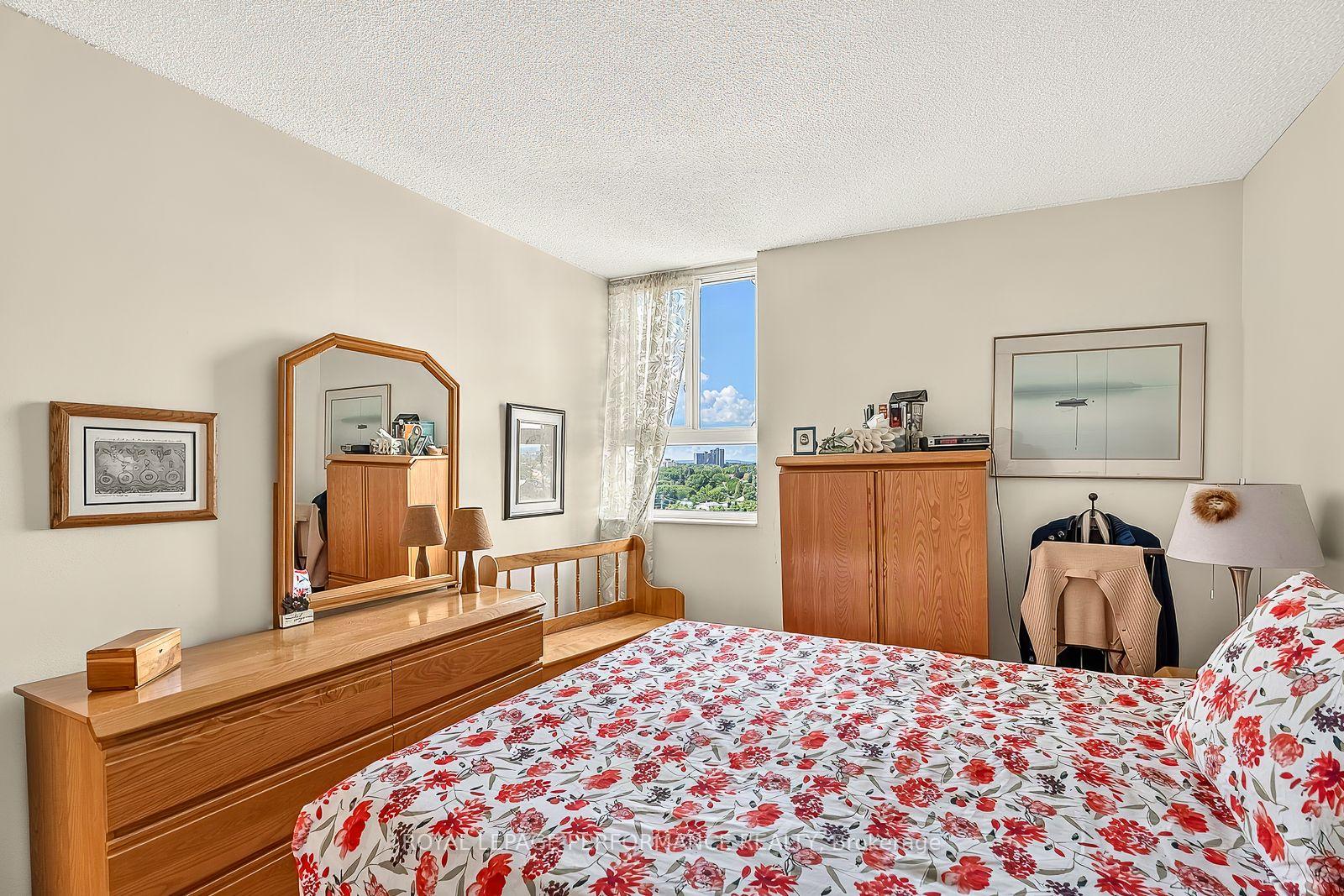 Photo 22 of Unit 1406, 2000 Jasmine Crescent, Ottawa, Beacon Hill South — HOMEH