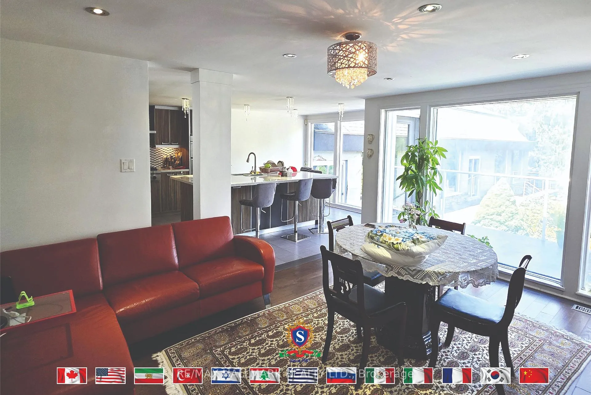 Photo 22 of 318 Centre Street, Vaughan, Uplands — HOMEH