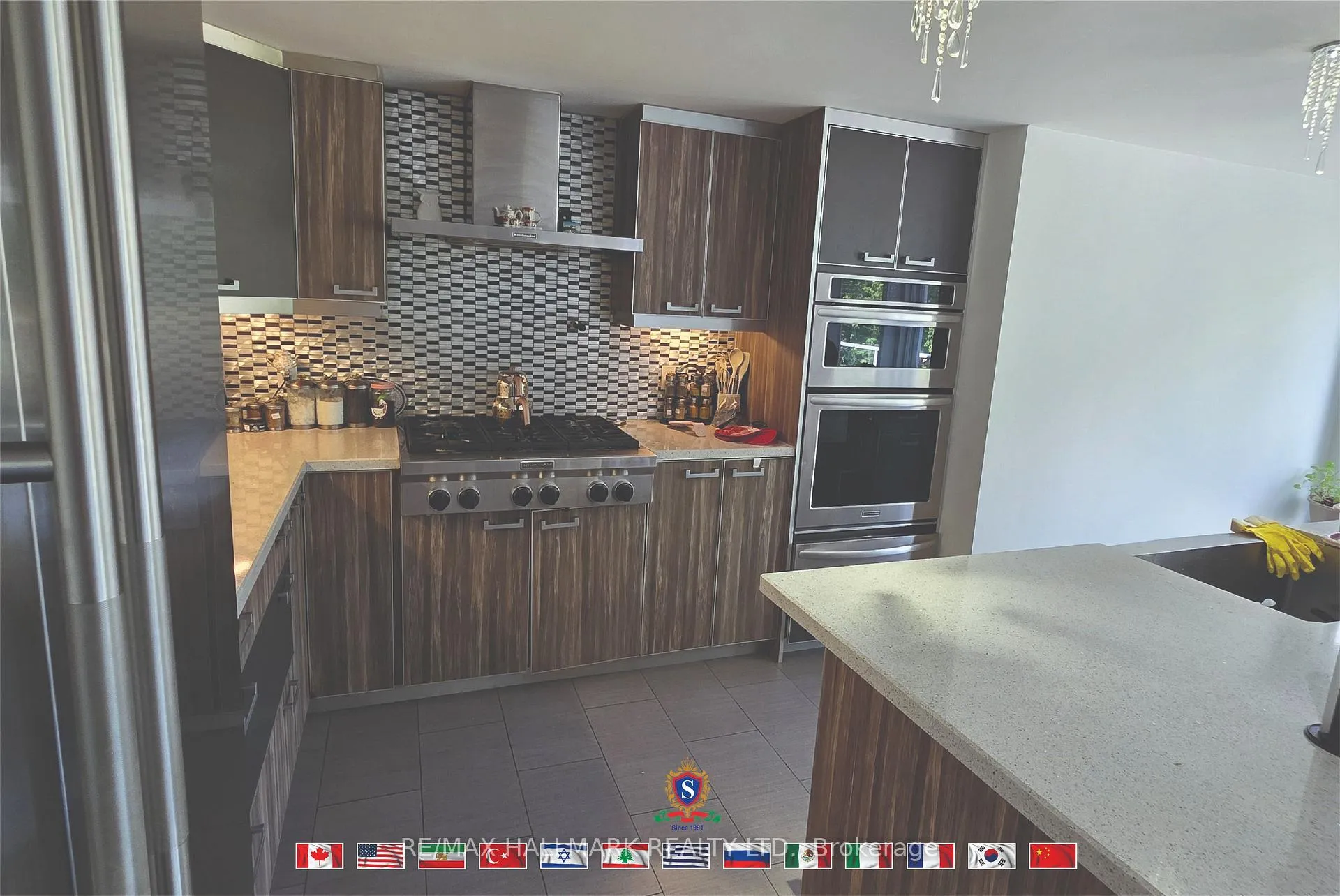 Photo 25 of 318 Centre Street, Vaughan, Uplands — HOMEH