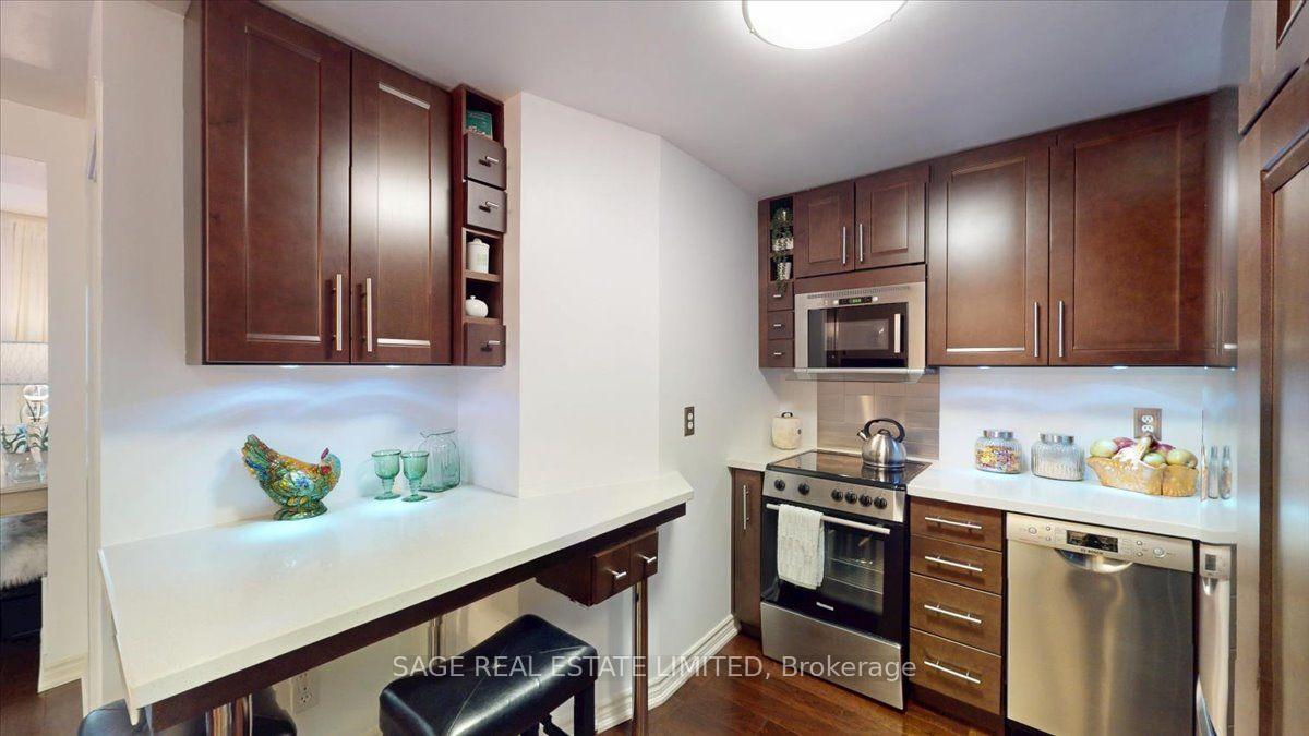 Photo 6 of Unit 208, 88 Charles Street E, Toronto, Church-Yonge Corridor — HOMEH