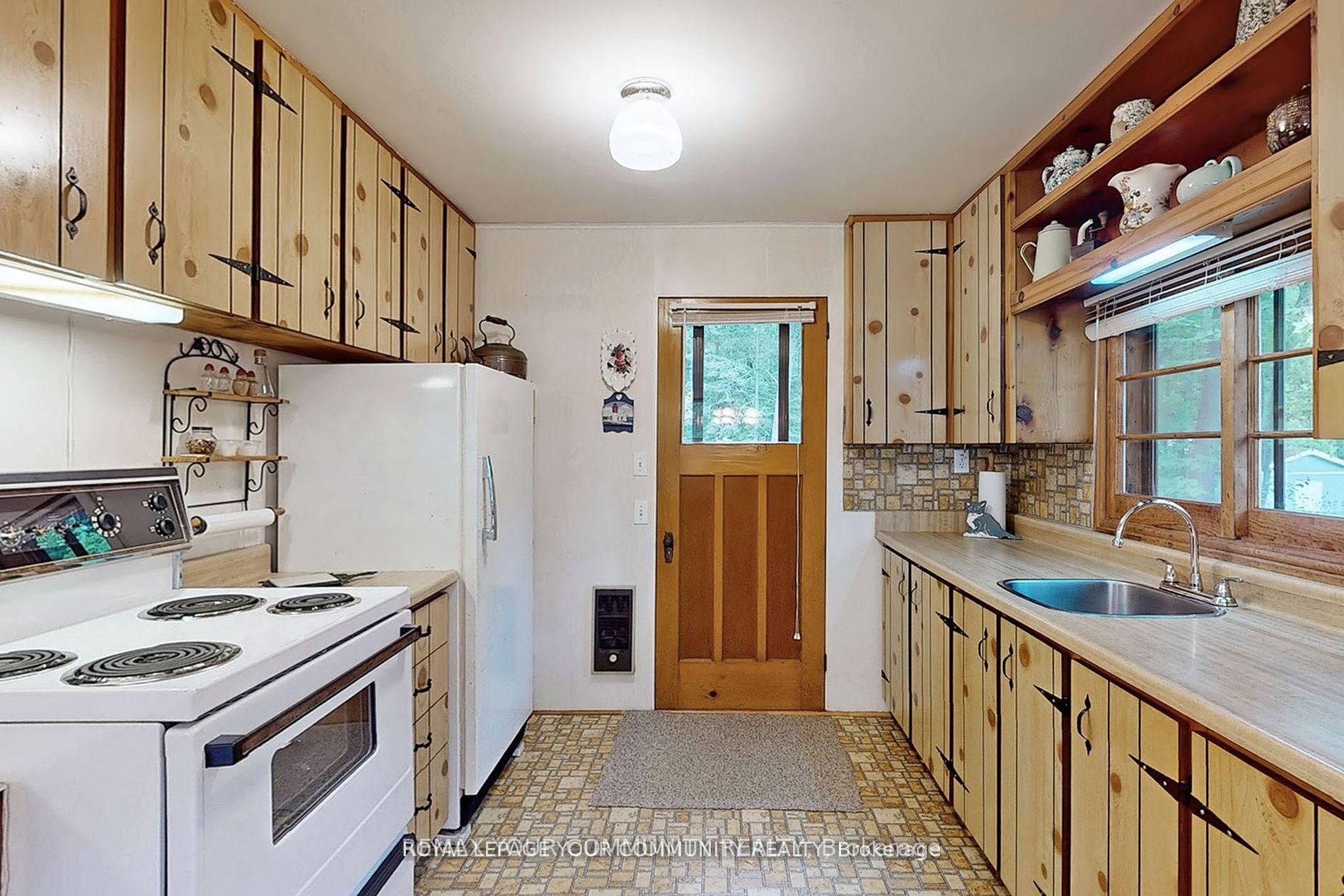 Photo 11 of 1207 Tiny Beaches Road S, Tiny, Rural Tiny — HOMEH