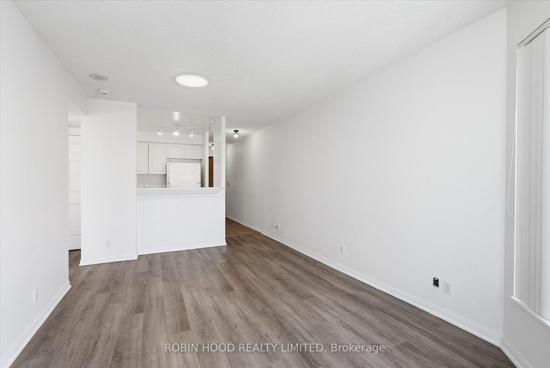 Photo 13 of Unit PH109, 11 Lee Centre Drive, Scarborough, Bendale — HOMEH