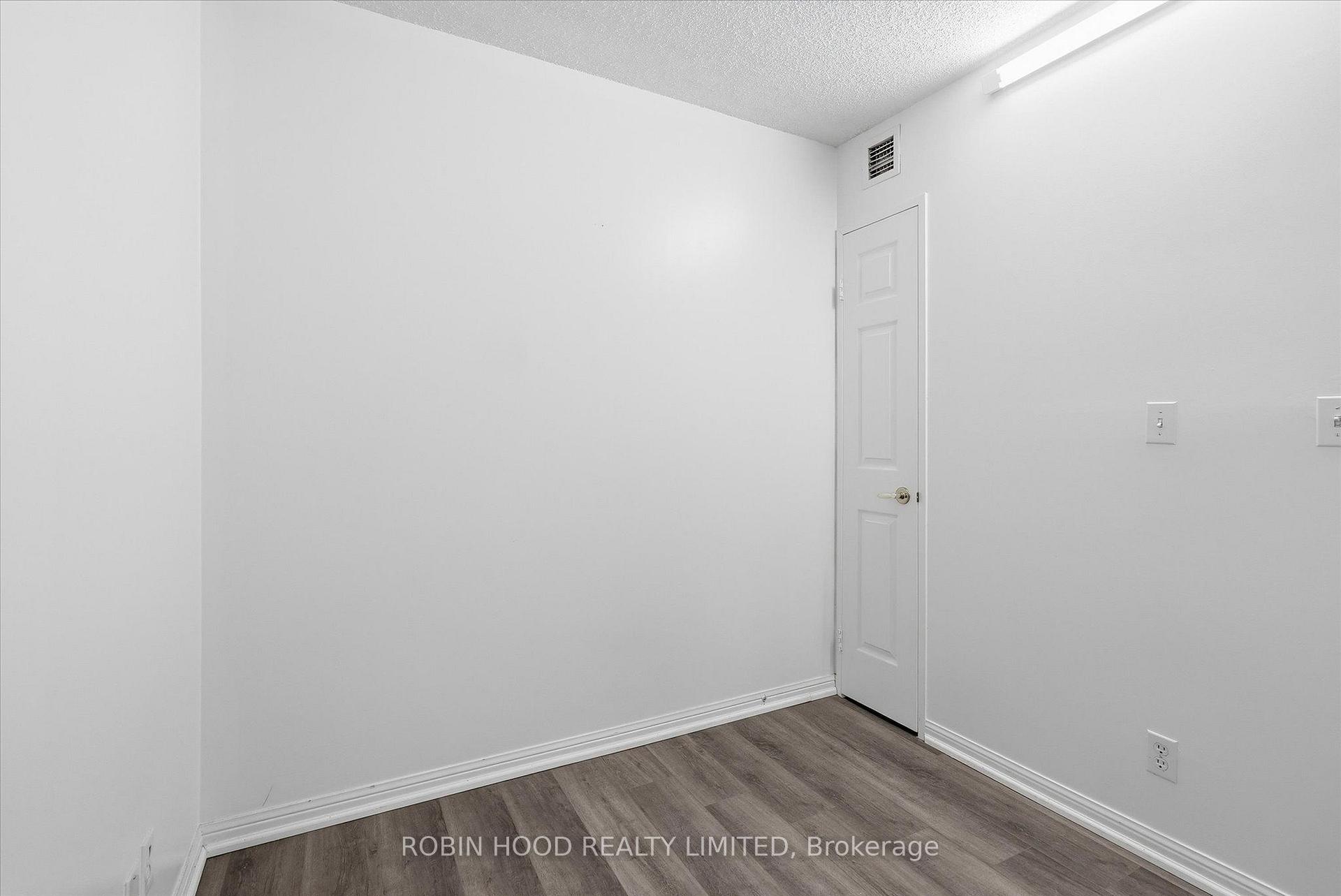 Photo 19 of Unit PH109, 11 Lee Centre Drive, Scarborough, Bendale — HOMEH