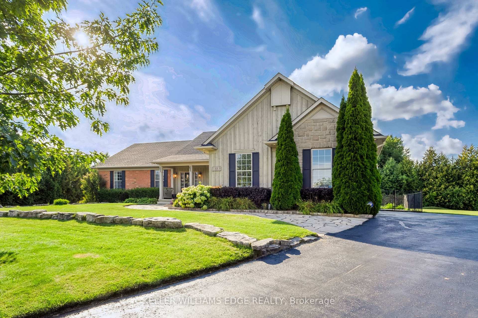 Photo 8 of 55 Karendale Court, Hamilton, Freelton — HOMEH