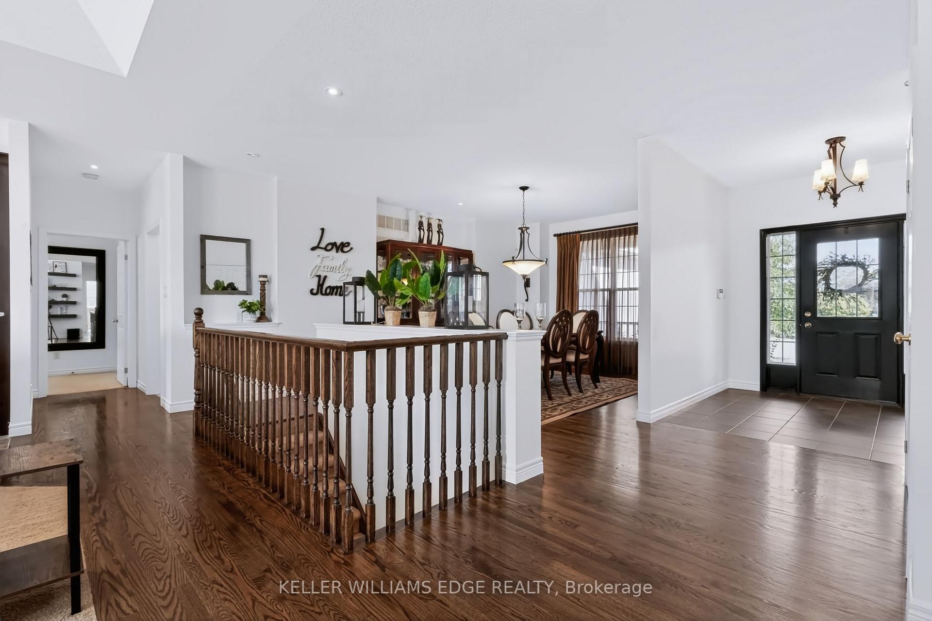 Photo 10 of 55 Karendale Court, Hamilton, Freelton — HOMEH