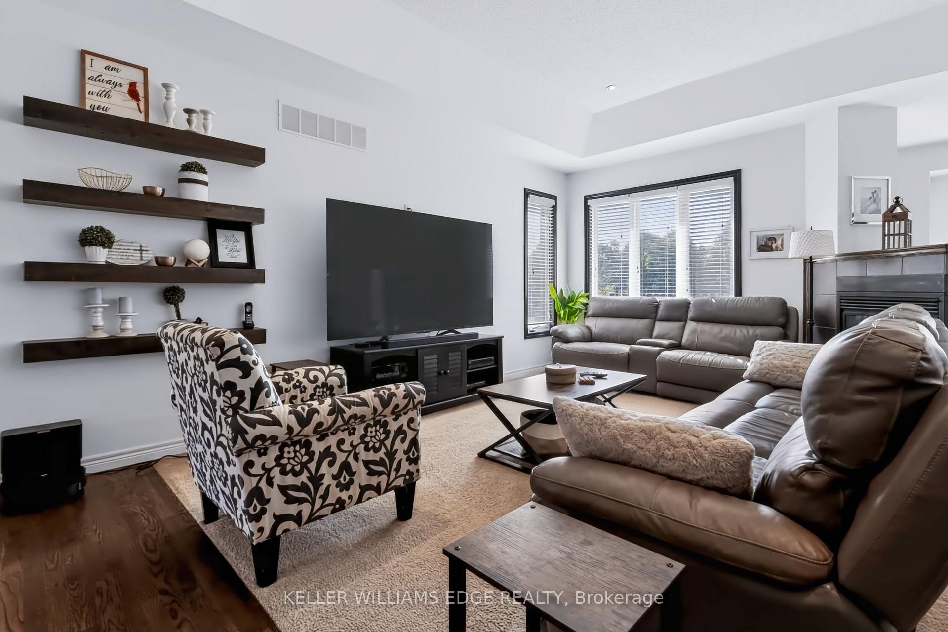 Photo 14 of 55 Karendale Court, Hamilton, Freelton — HOMEH