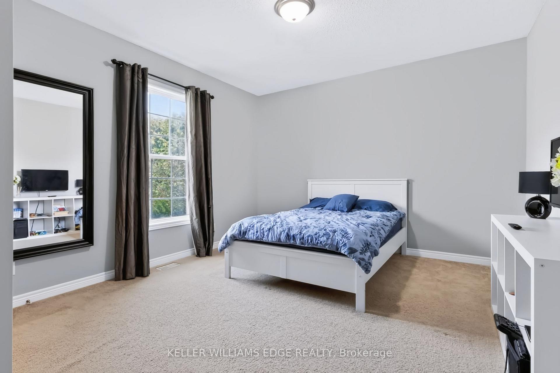 Photo 23 of 55 Karendale Court, Hamilton, Freelton — HOMEH