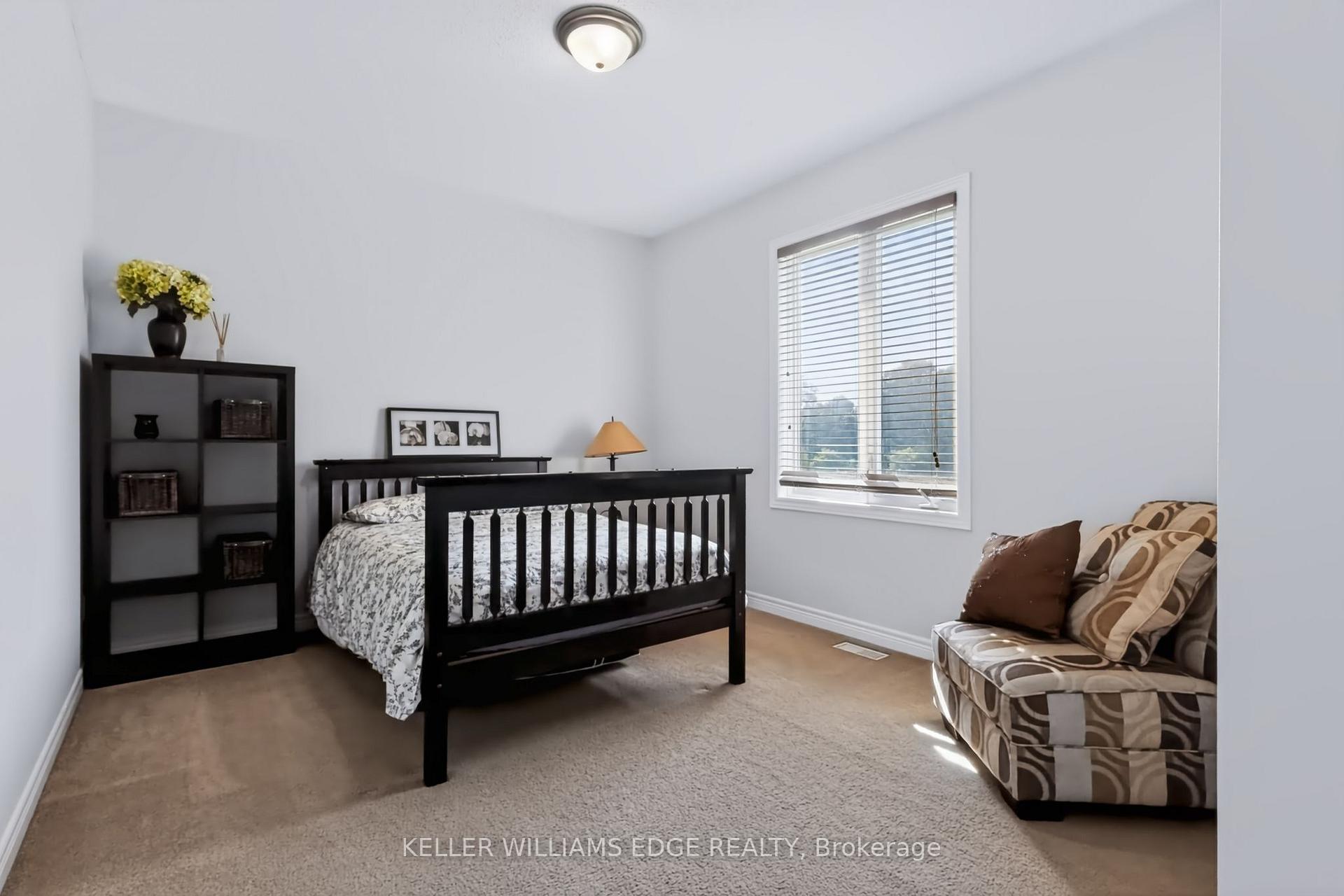 Photo 24 of 55 Karendale Court, Hamilton, Freelton — HOMEH