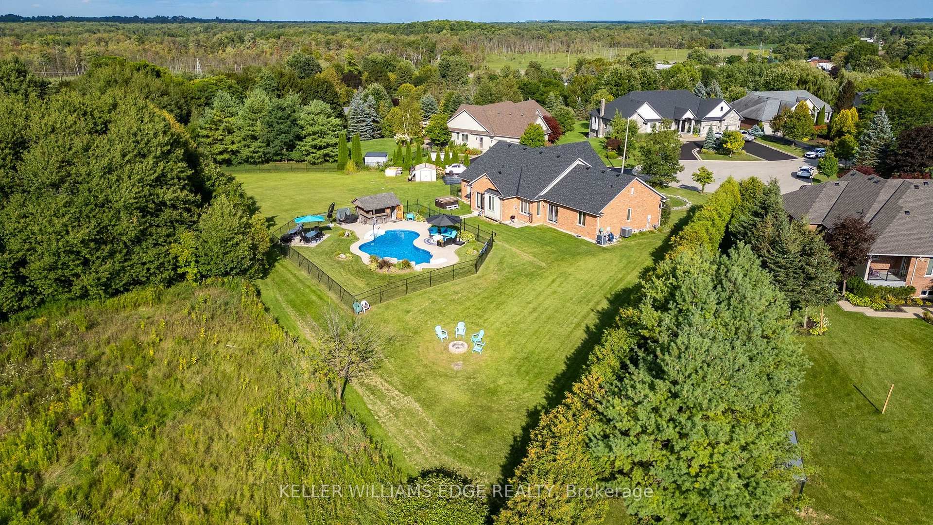 Photo 43 of 55 Karendale Court, Hamilton, Freelton — HOMEH