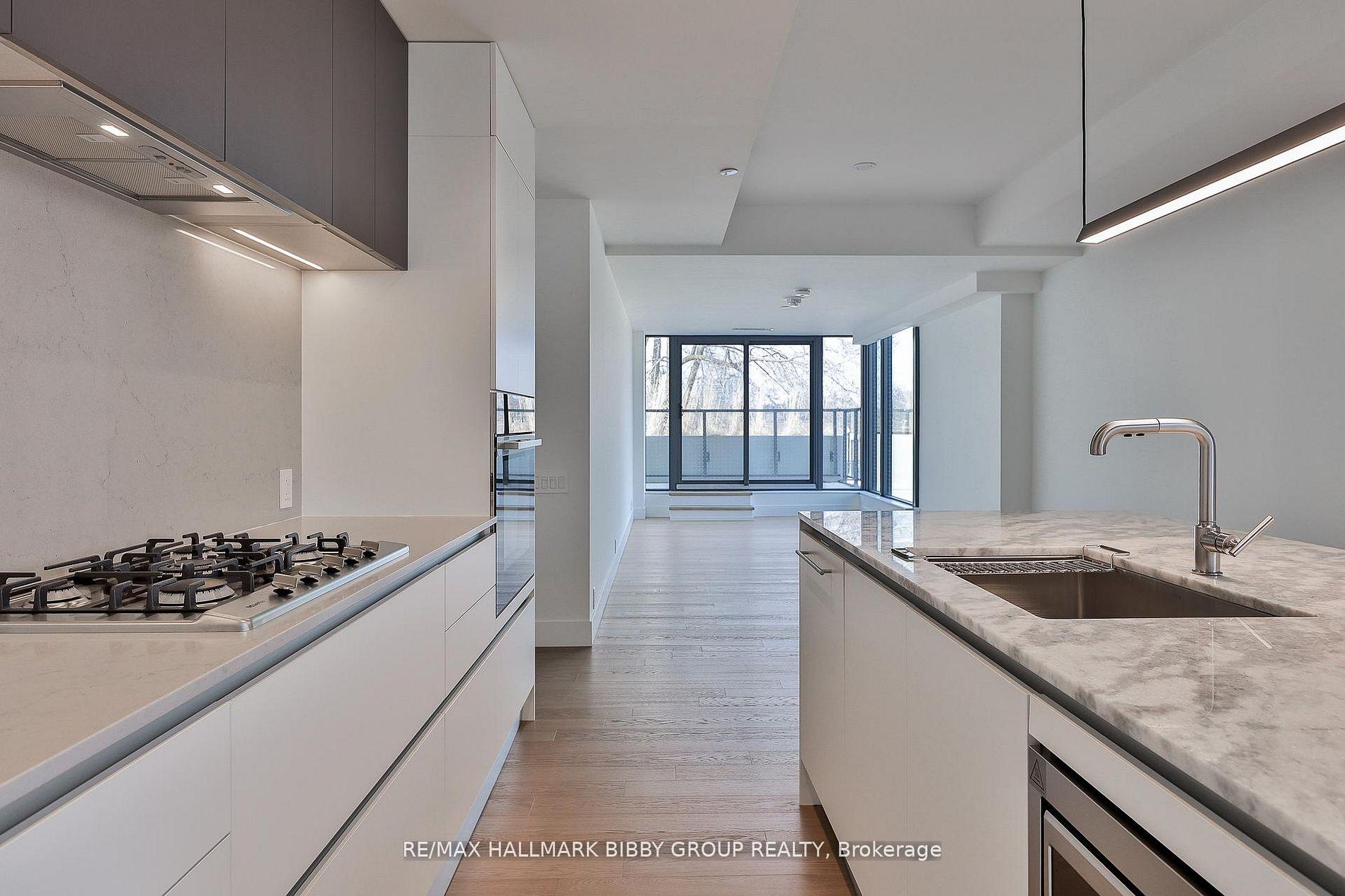 Photo 8 of Unit 310, 1414 Bayview Avenue, Toronto, Mount Pleasant East — HOMEH