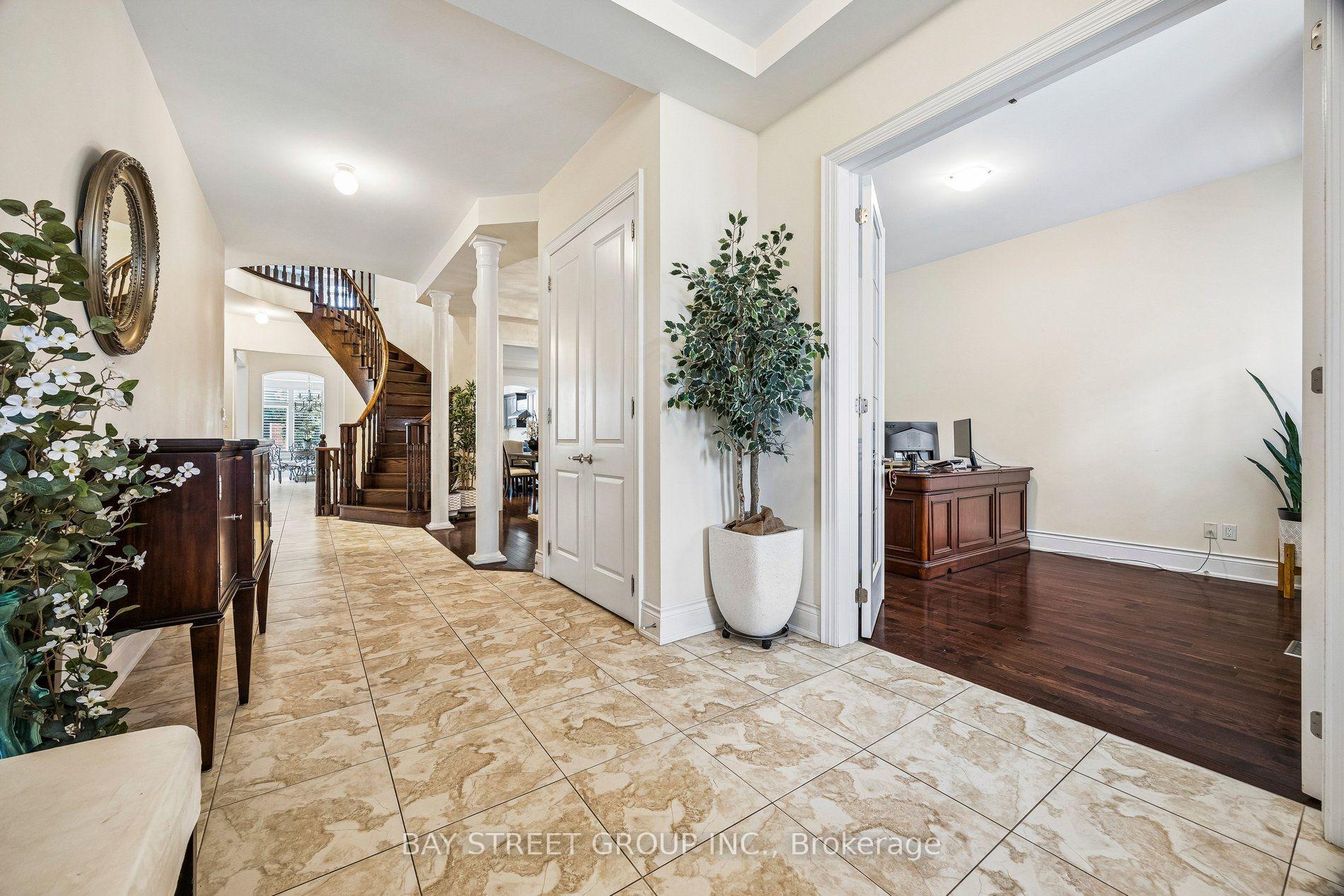 Photo 6 of 39 Harley Drive, Vaughan, Vellore Village — HOMEH