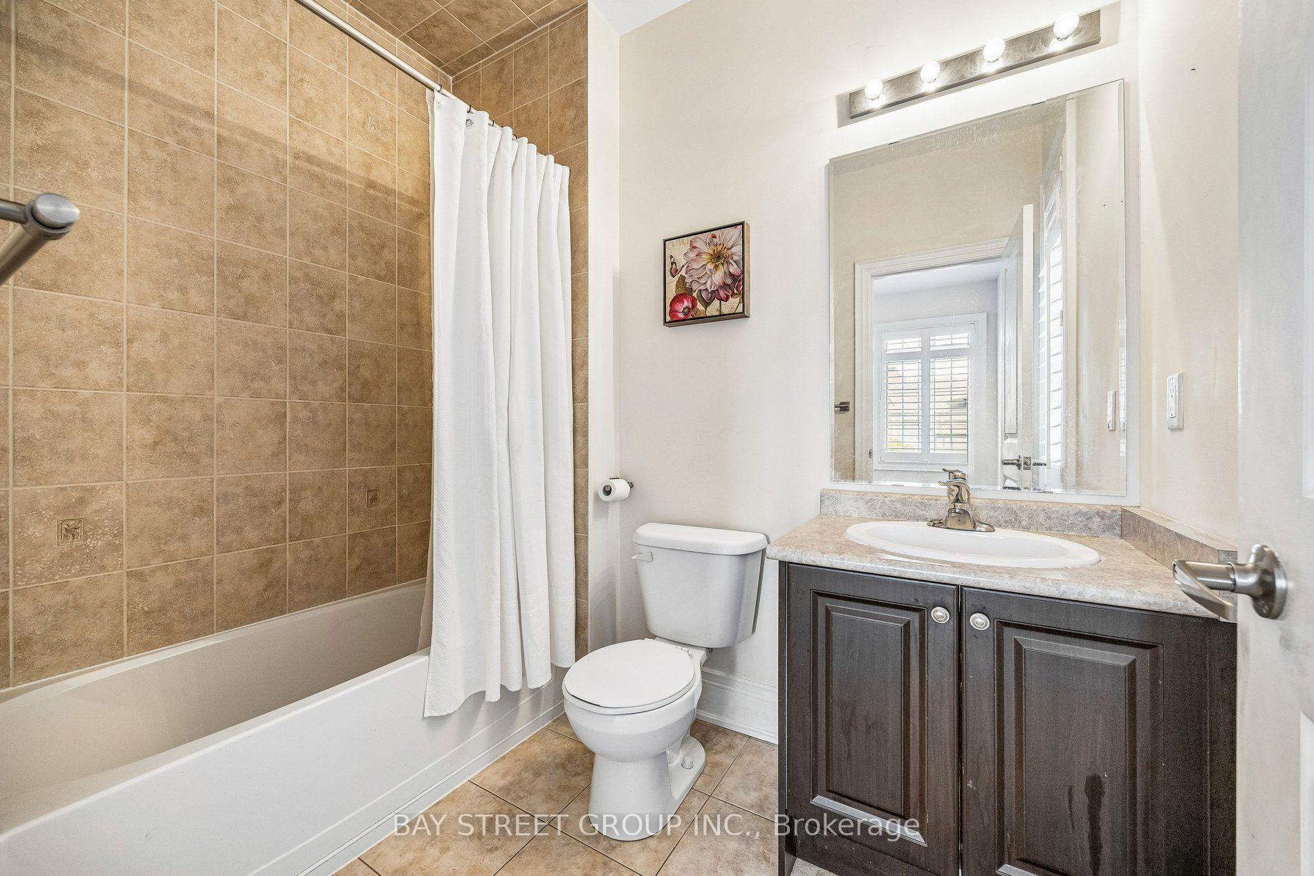 Photo 37 of 39 Harley Drive, Vaughan, Vellore Village — HOMEH
