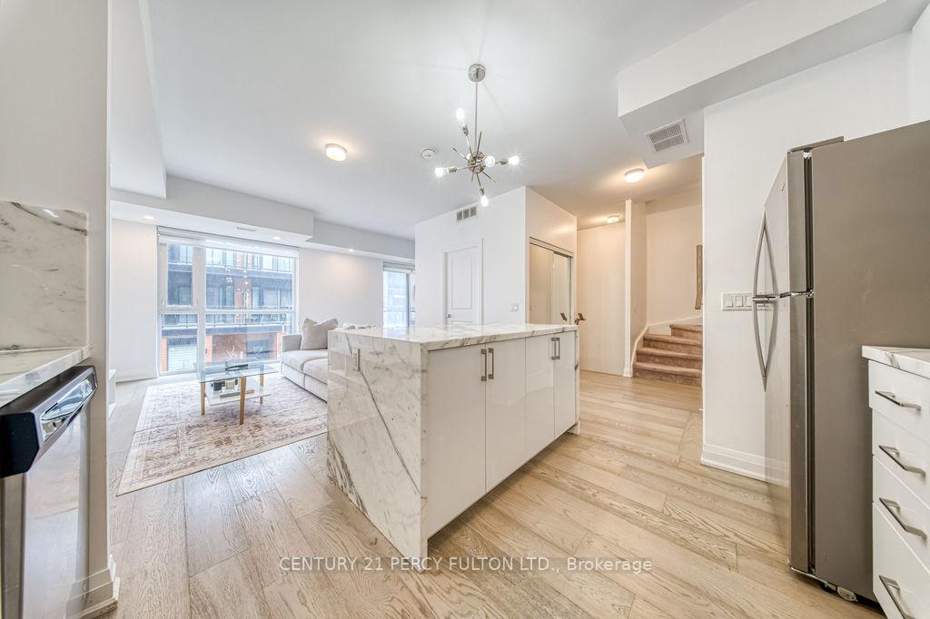 Photo 9 of Unit D-803, 5289 Highway 7, Vaughan, Vaughan Grove — HOMEH