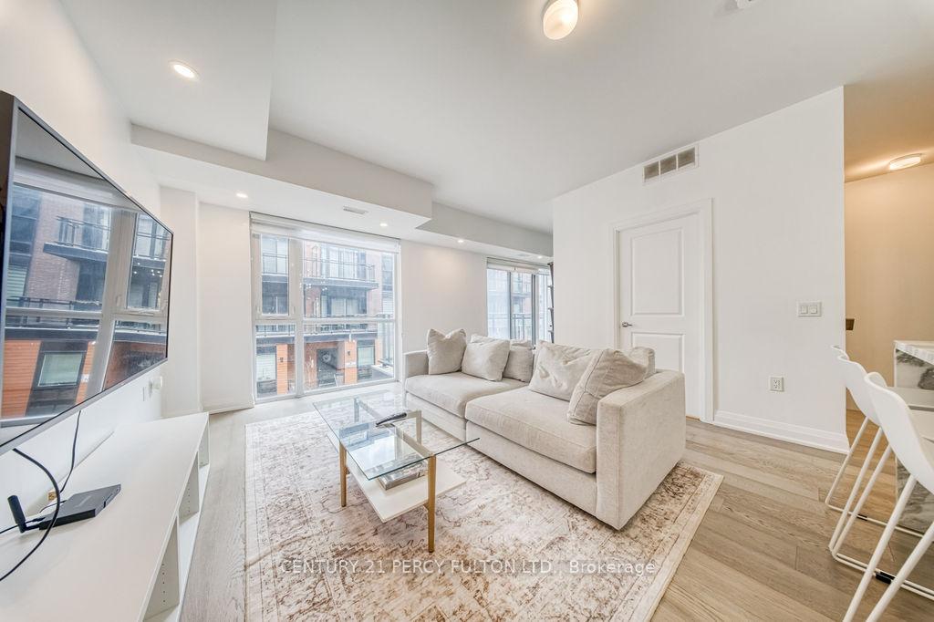 Photo 10 of Unit D-803, 5289 Highway 7, Vaughan, Vaughan Grove — HOMEH