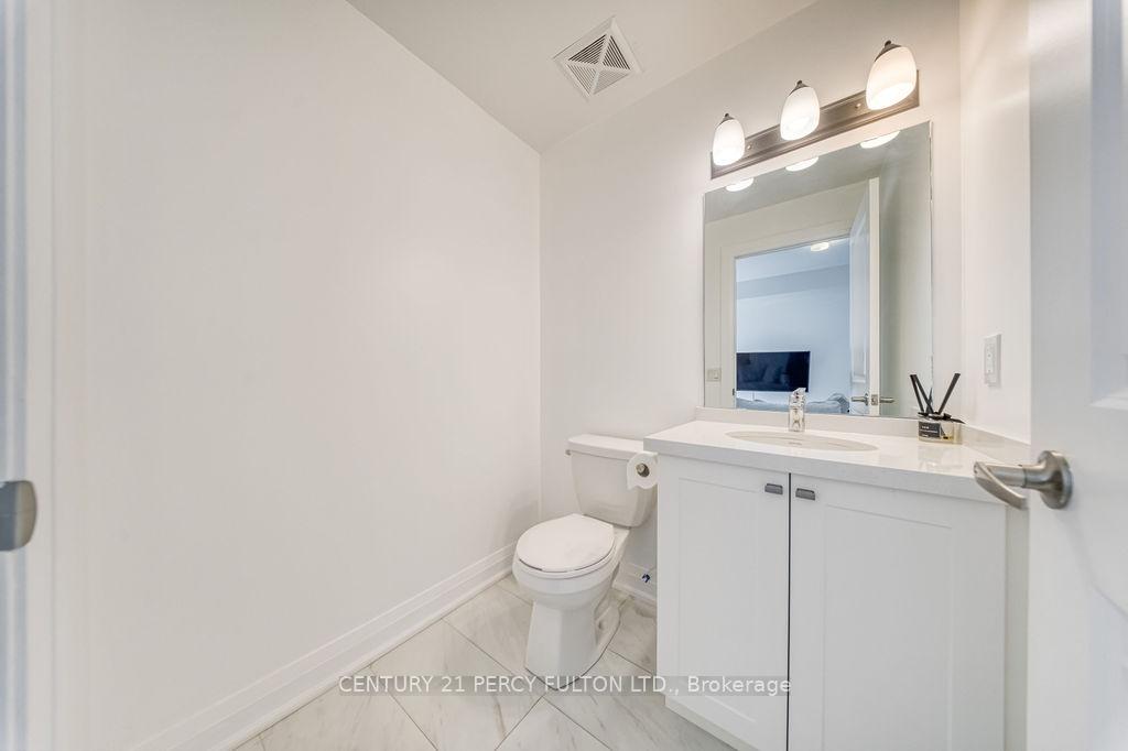 Photo 18 of Unit D-803, 5289 Highway 7, Vaughan, Vaughan Grove — HOMEH