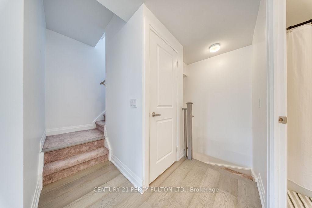 Photo 20 of Unit D-803, 5289 Highway 7, Vaughan, Vaughan Grove — HOMEH