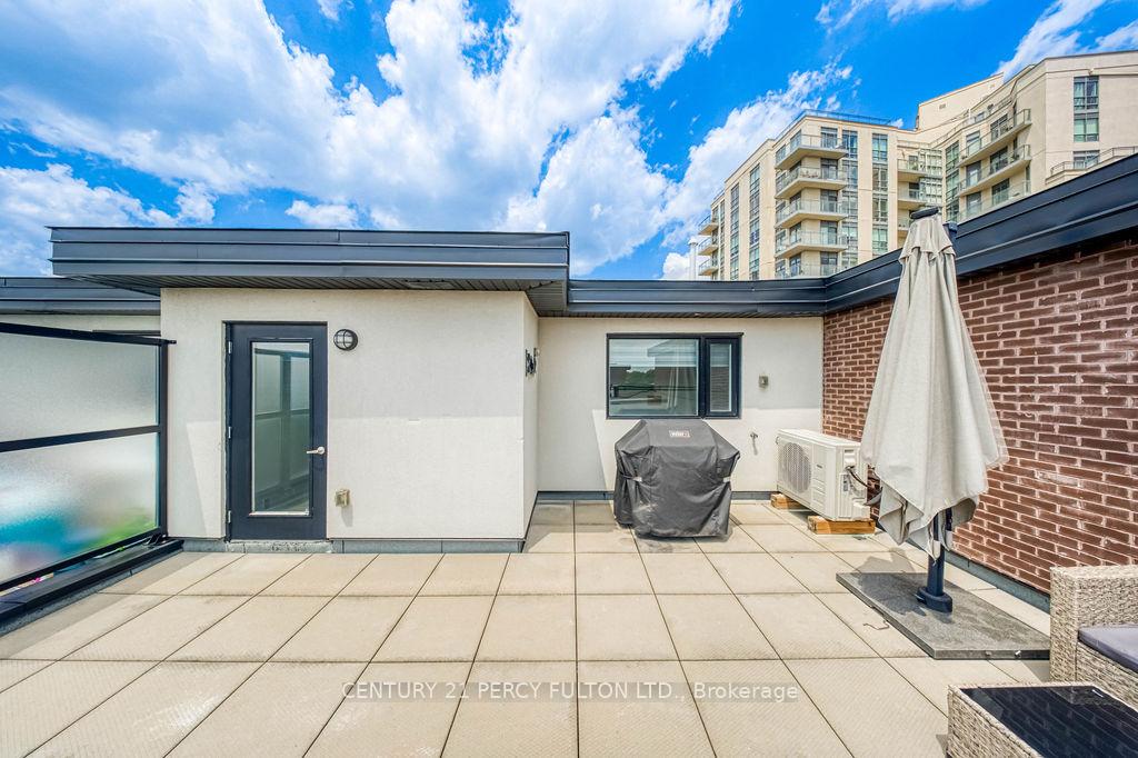 Photo 33 of Unit D-803, 5289 Highway 7, Vaughan, Vaughan Grove — HOMEH