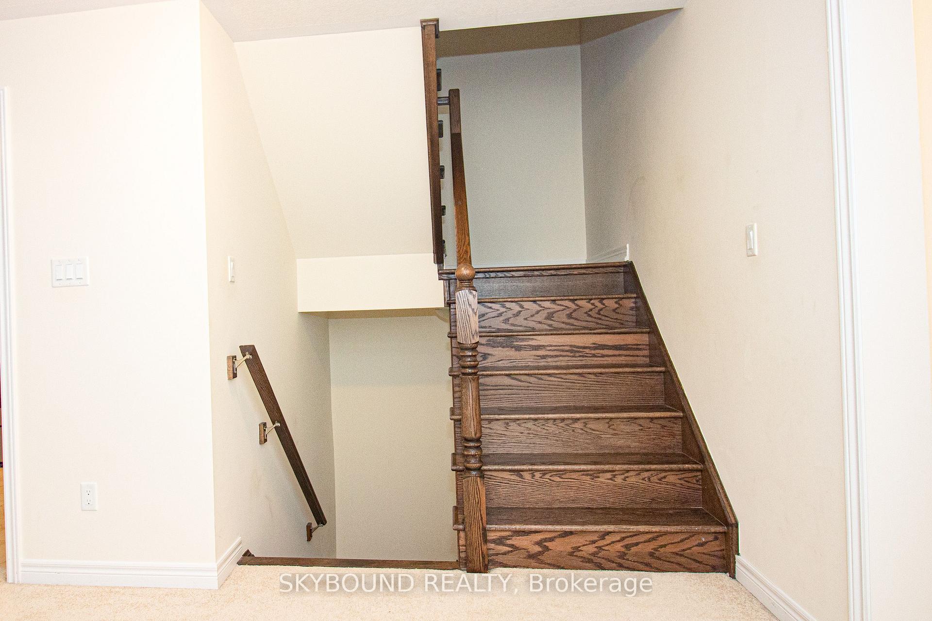 Photo 9 of Unit 30, 755 Linden Drive, Cambridge, Preston Heights — HOMEH