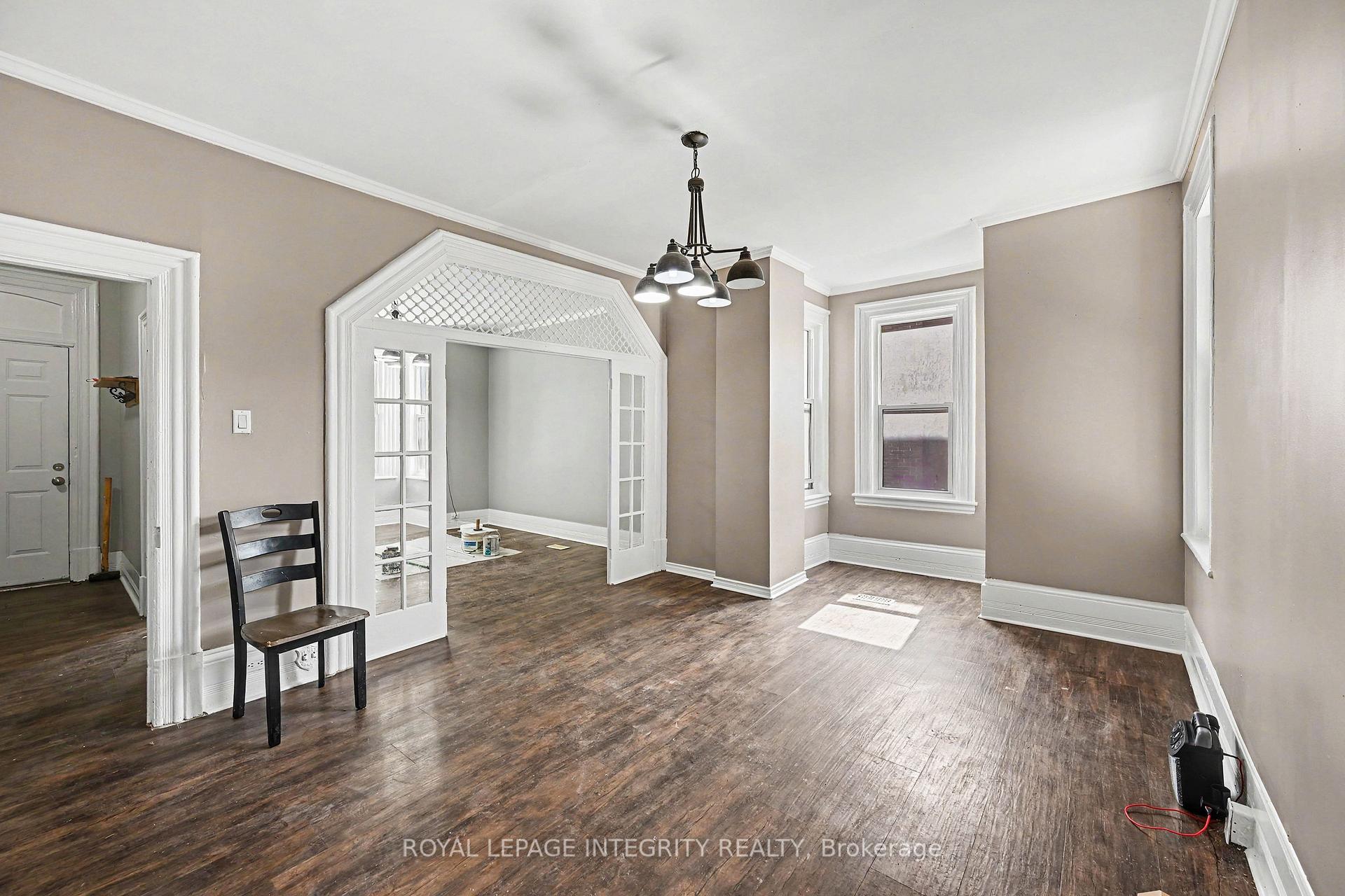 Photo 9 of 42 Elmsley Street S, Smiths Falls, Smiths Falls — HOMEH