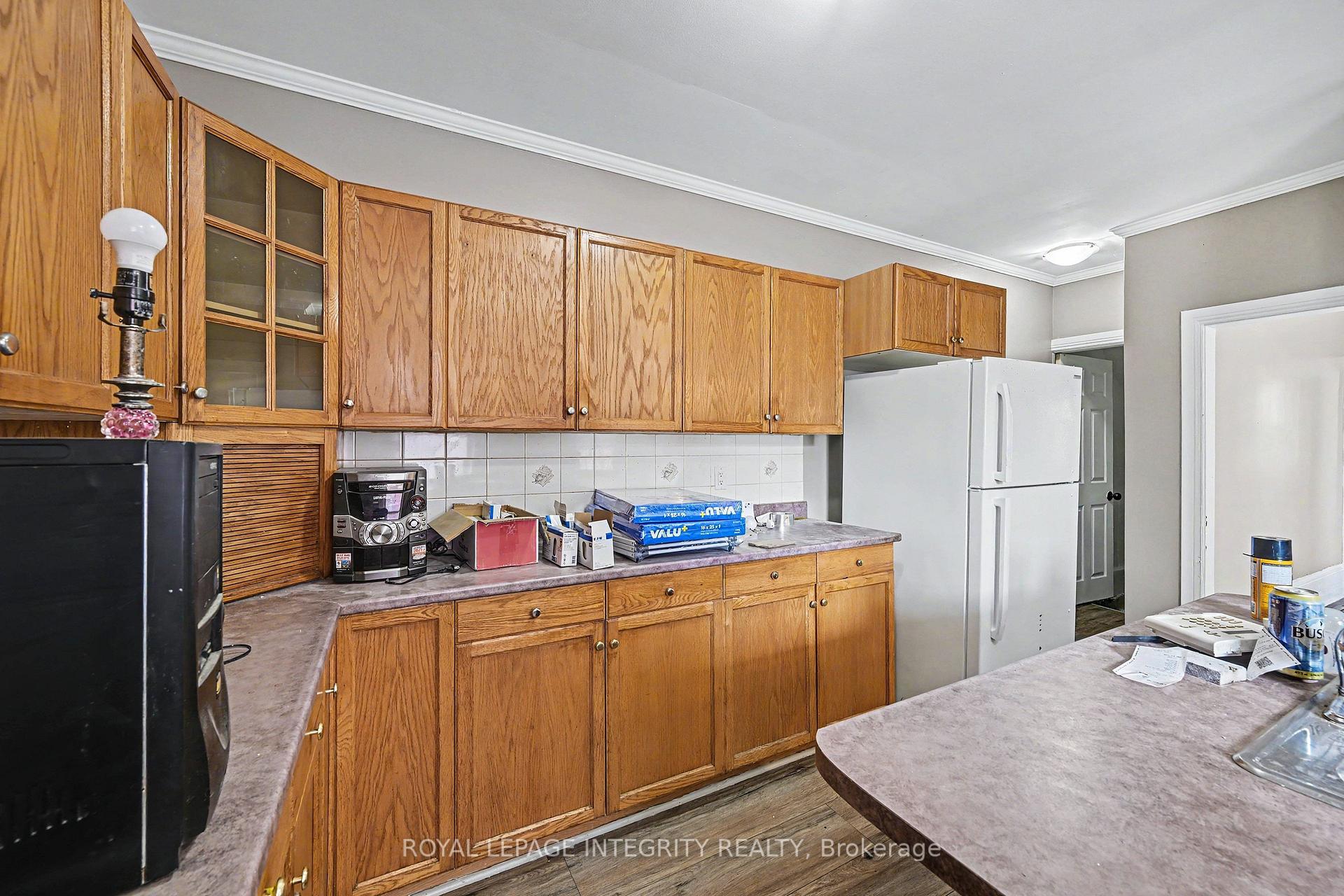 Photo 15 of 42 Elmsley Street S, Smiths Falls, Smiths Falls — HOMEH