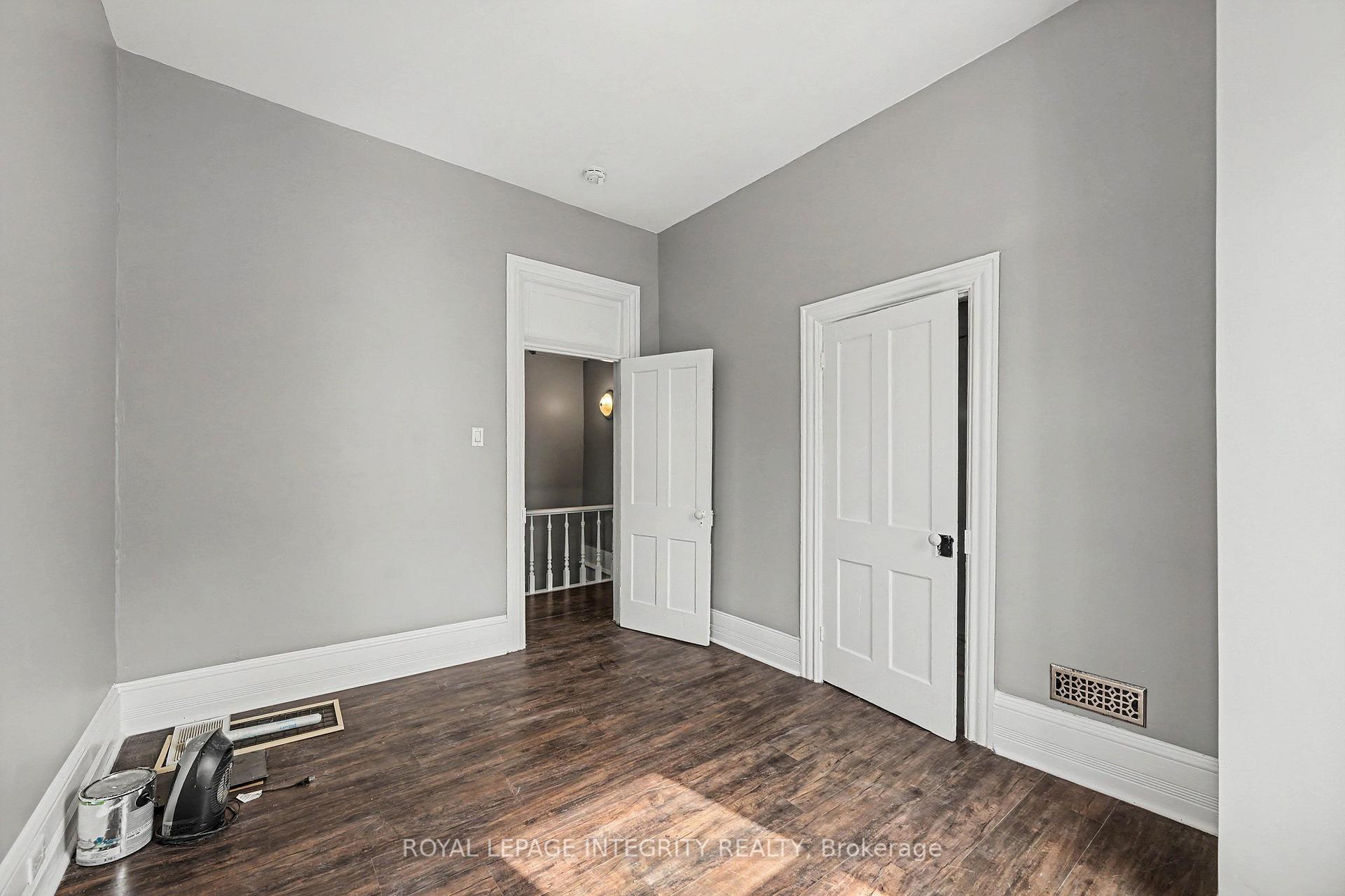 Photo 21 of 42 Elmsley Street S, Smiths Falls, Smiths Falls — HOMEH