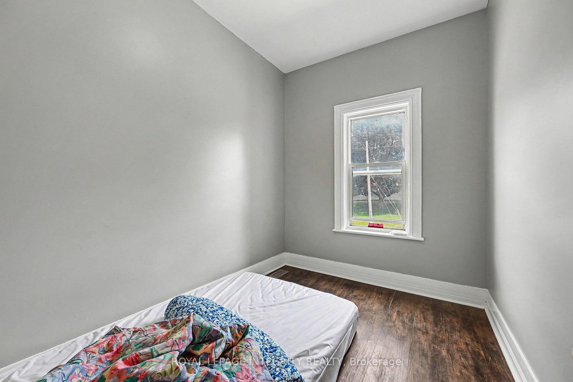 Photo 22 of 42 Elmsley Street S, Smiths Falls, Smiths Falls — HOMEH