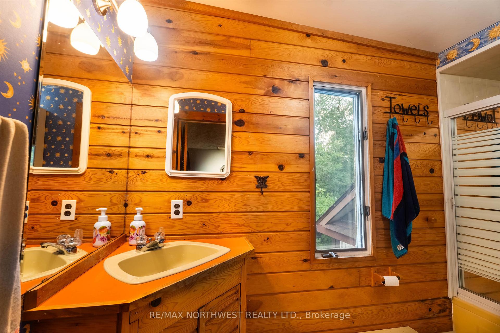 Photo 44 of 291 Kimberly Road, Kenora, Keewatin — HOMEH