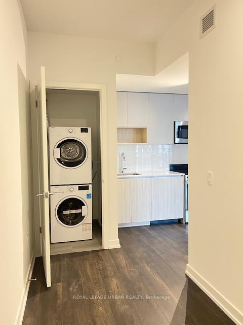 Photo 18 of Unit 821, 799 The Queensway, Etobicoke, Stonegate-Queensway — HOMEH