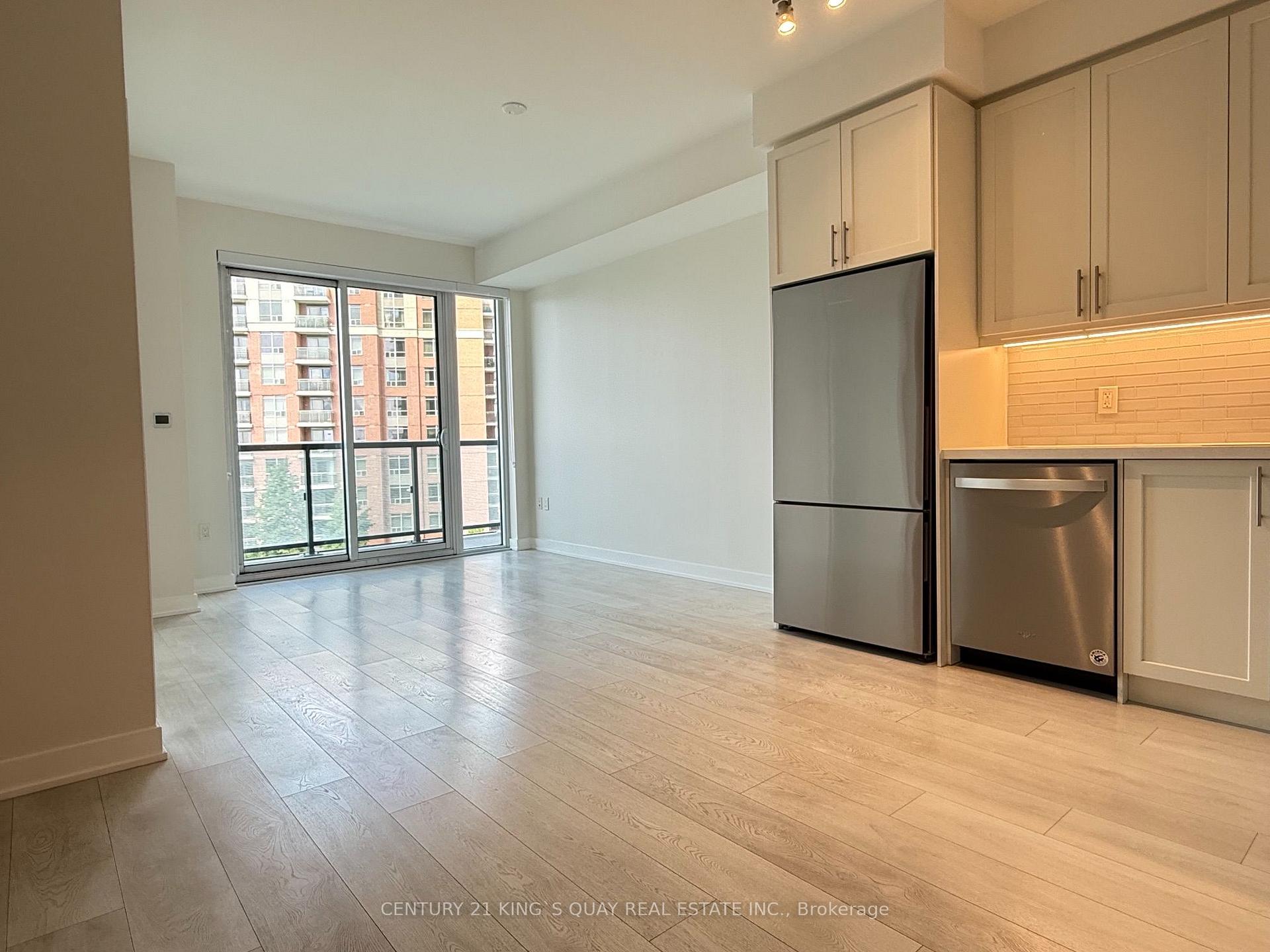 Photo 9 of Unit 704, 85 Oneida Crescent, Richmond Hill, Langstaff — HOMEH