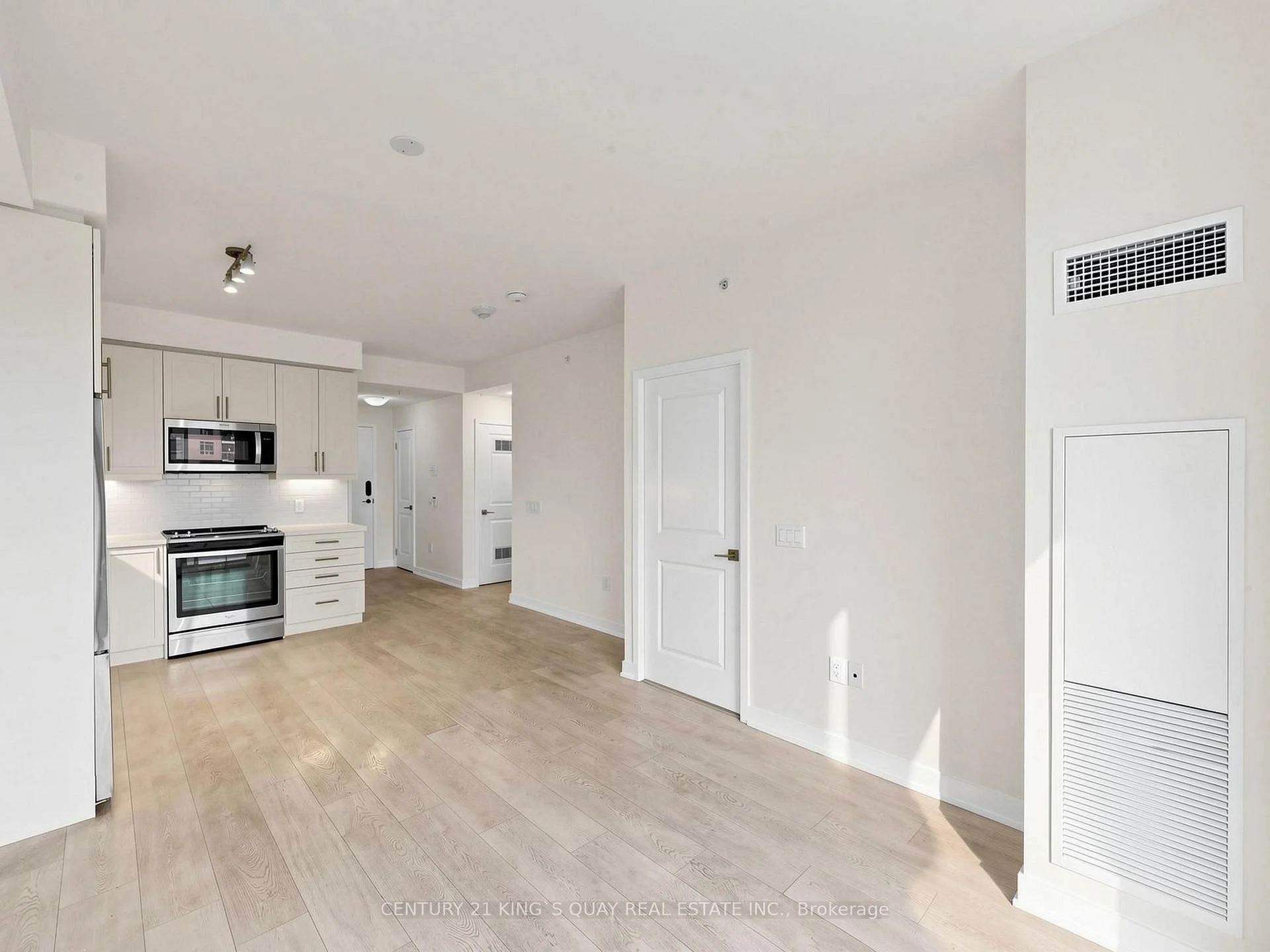 Photo 34 of Unit 704, 85 Oneida Crescent, Richmond Hill, Langstaff — HOMEH
