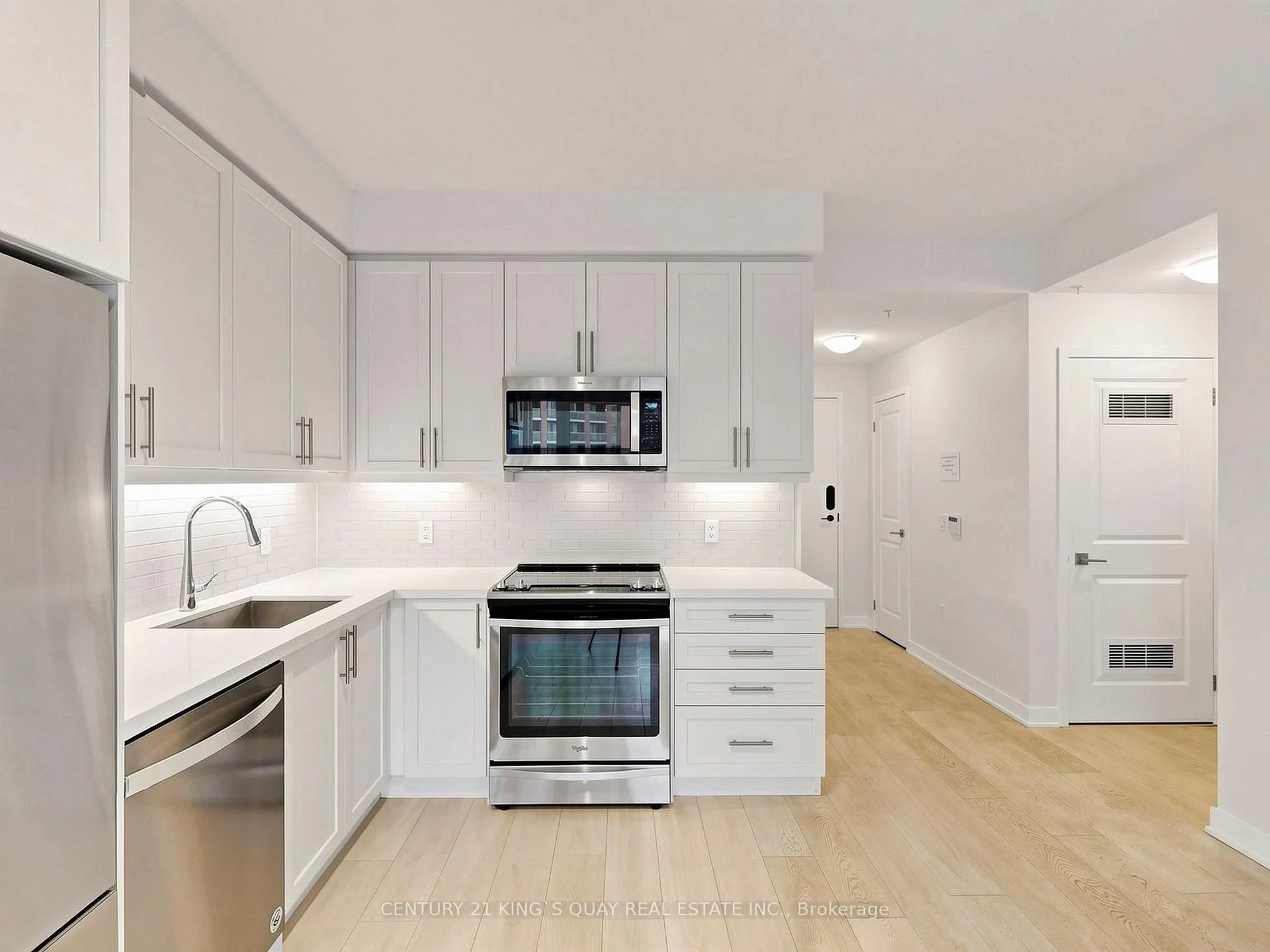 Photo 36 of Unit 704, 85 Oneida Crescent, Richmond Hill, Langstaff — HOMEH
