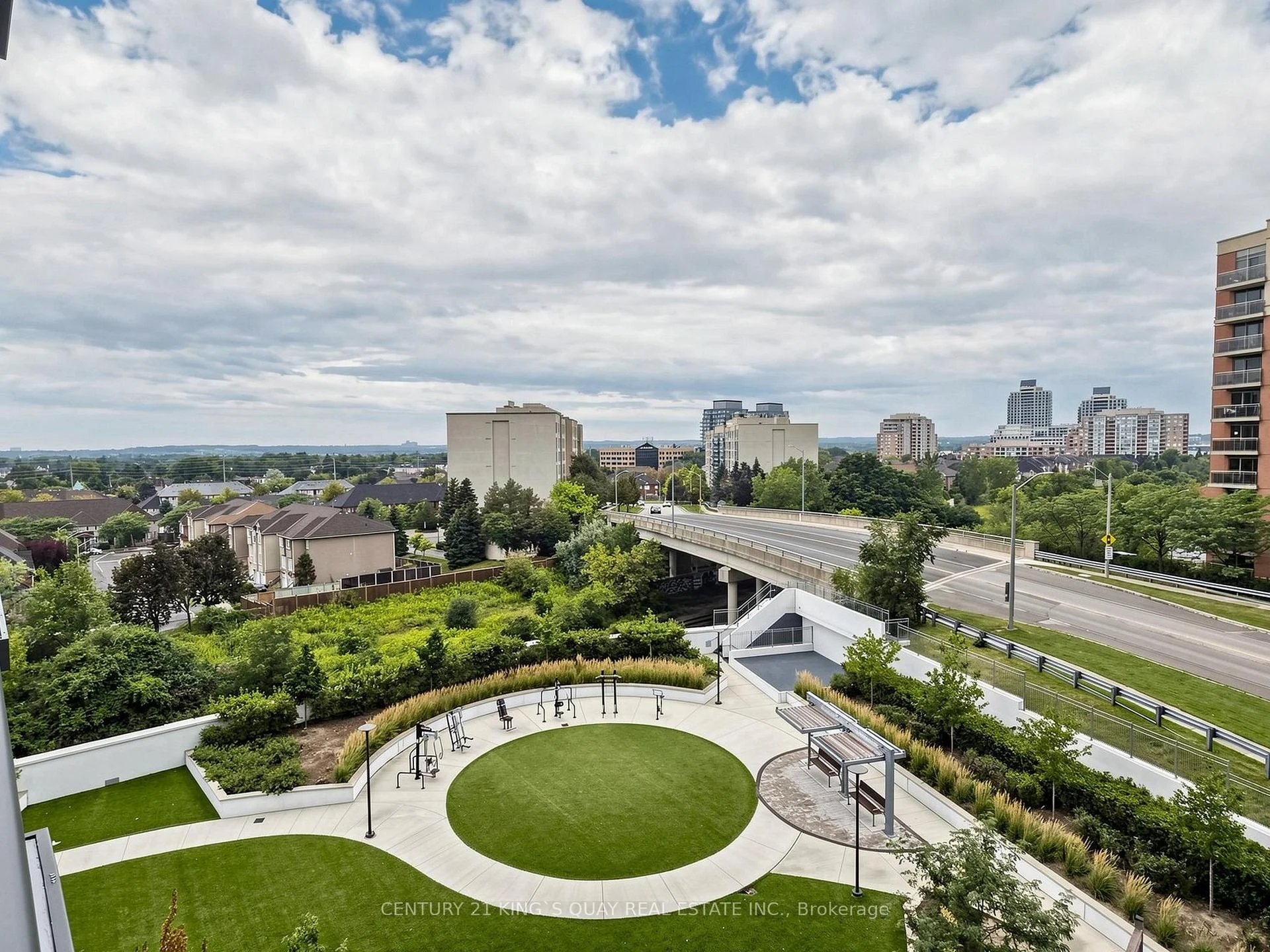 Photo 58 of Unit 704, 85 Oneida Crescent, Richmond Hill, Langstaff — HOMEH