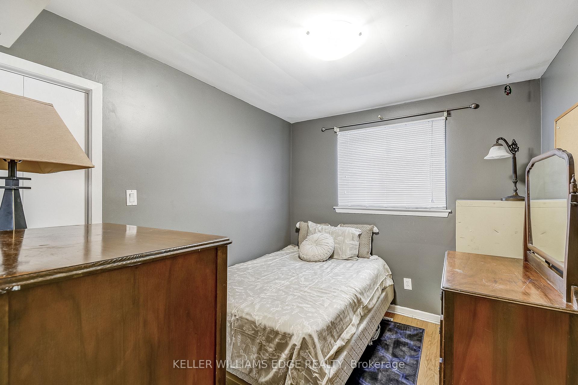 Photo 12 of 2145 Sandringham Drive, Burlington, Brant Hills — HOMEH