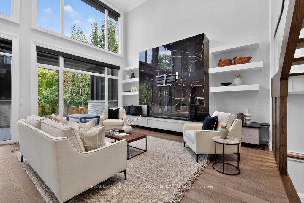 Photo 10 of 533 Carson Lane, Oakville, Old Oakville — HOMEH