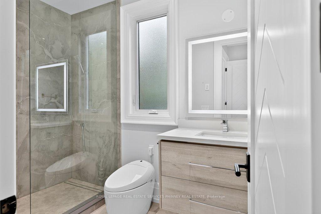 Photo 20 of 533 Carson Lane, Oakville, Old Oakville — HOMEH