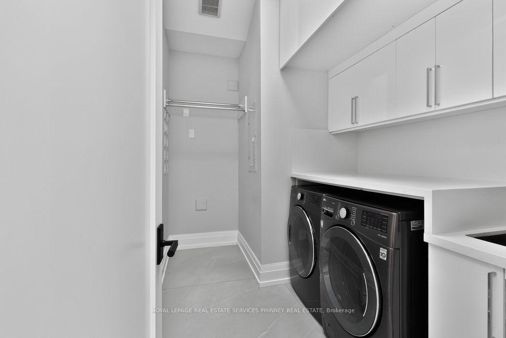 Photo 22 of 533 Carson Lane, Oakville, Old Oakville — HOMEH