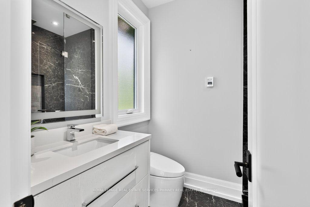 Photo 34 of 533 Carson Lane, Oakville, Old Oakville — HOMEH