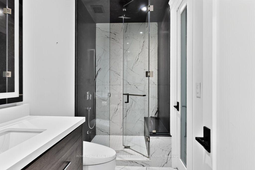 Photo 35 of 533 Carson Lane, Oakville, Old Oakville — HOMEH