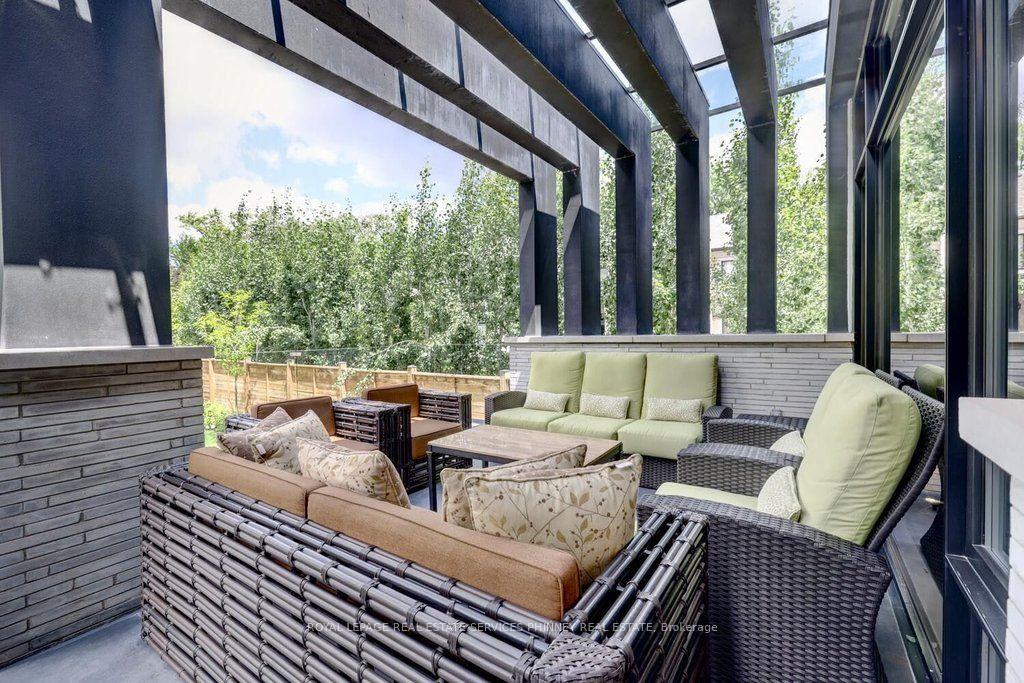 Photo 44 of 533 Carson Lane, Oakville, Old Oakville — HOMEH