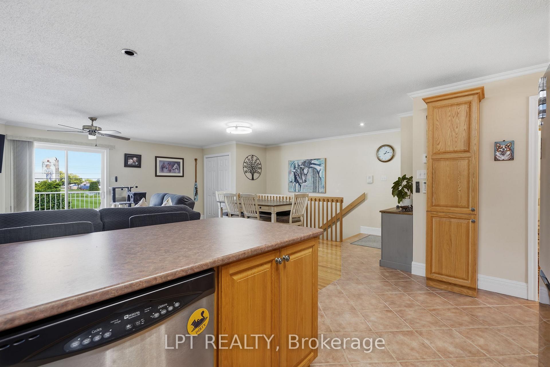 Photo 16 of Unit 26, 26 Pendleton Street, Champlain, Vankleek Hill — HOMEH