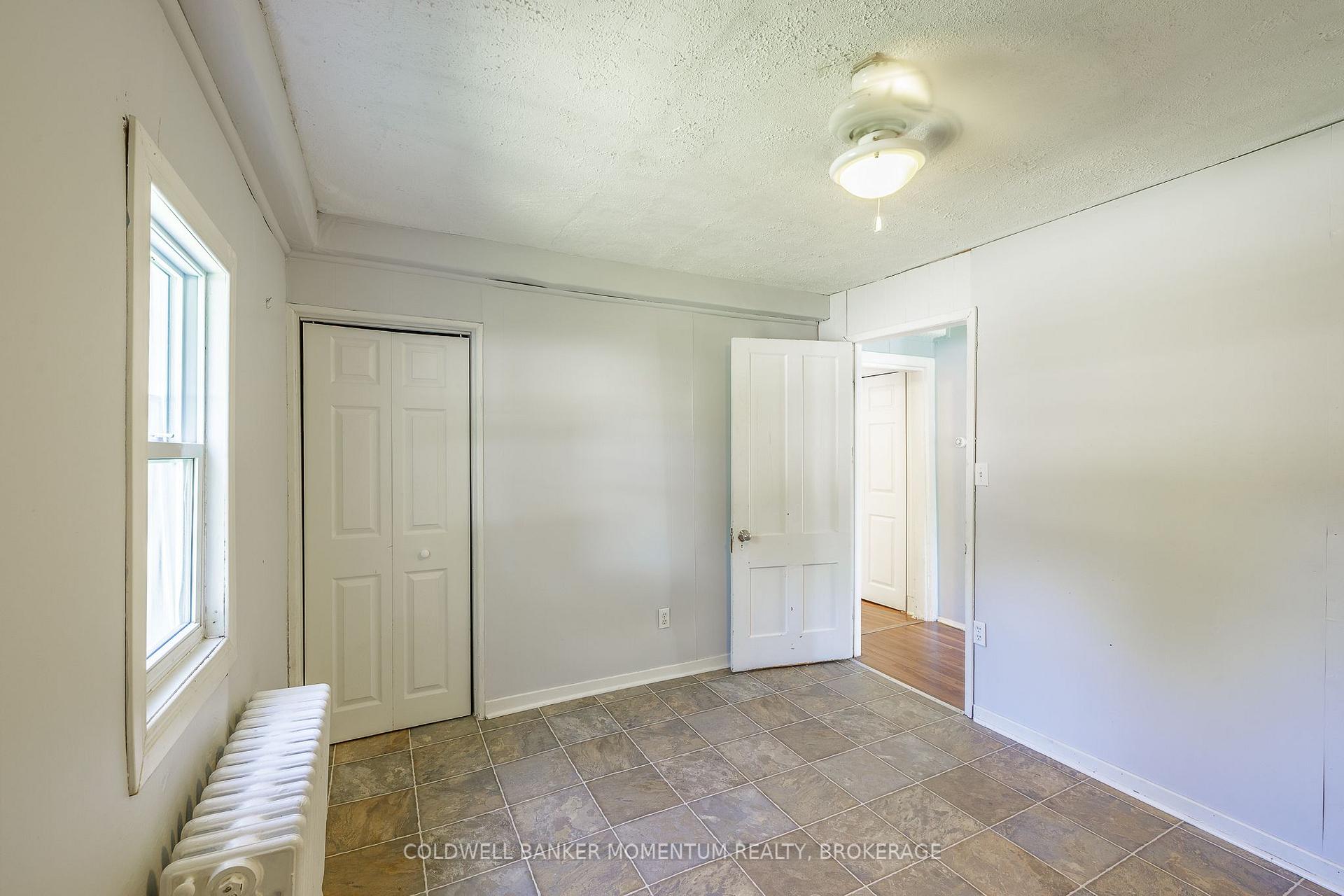 Photo 12 of 1201 Pelham Street, Pelham, Fonthill — HOMEH