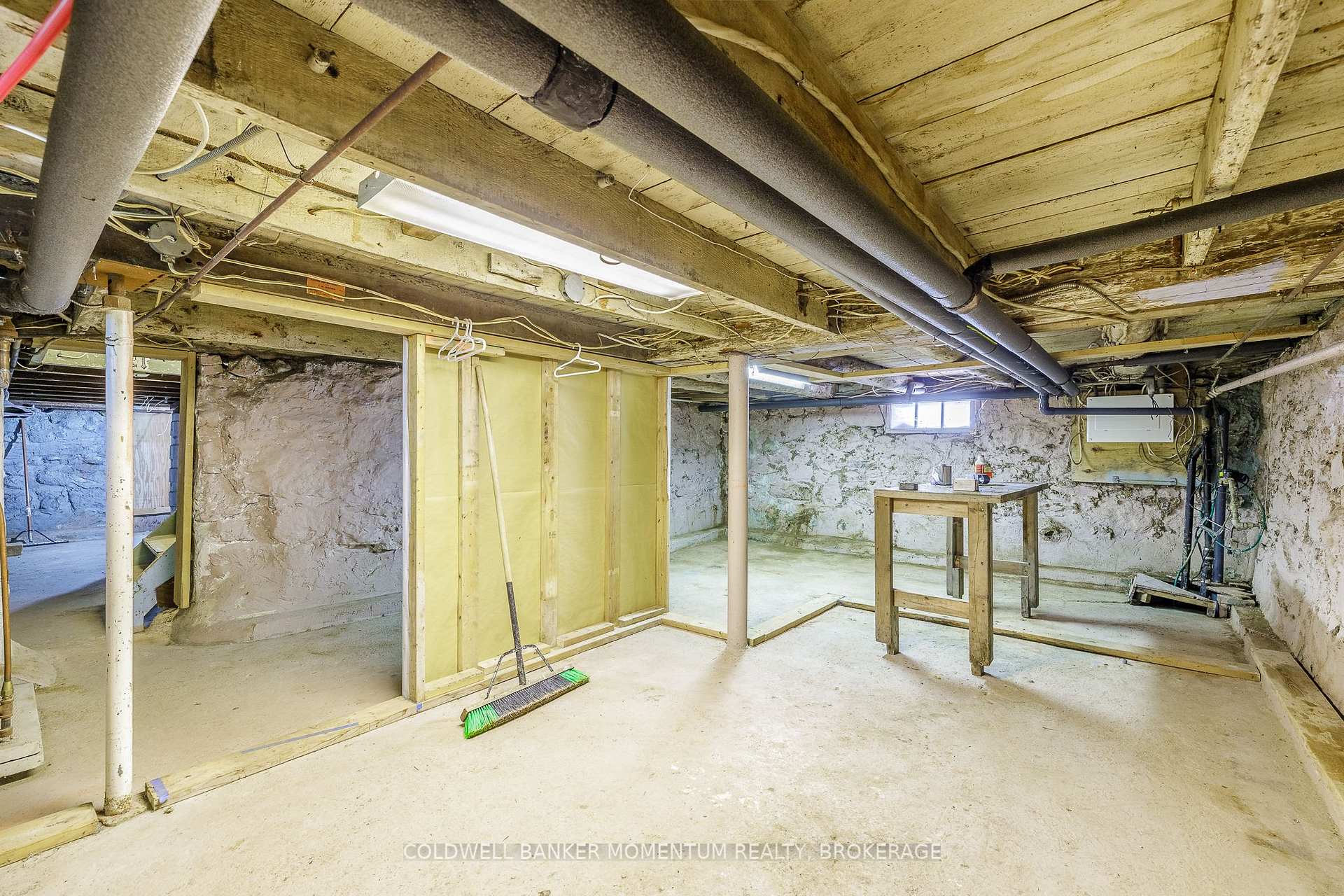 Photo 31 of 1201 Pelham Street, Pelham, Fonthill — HOMEH