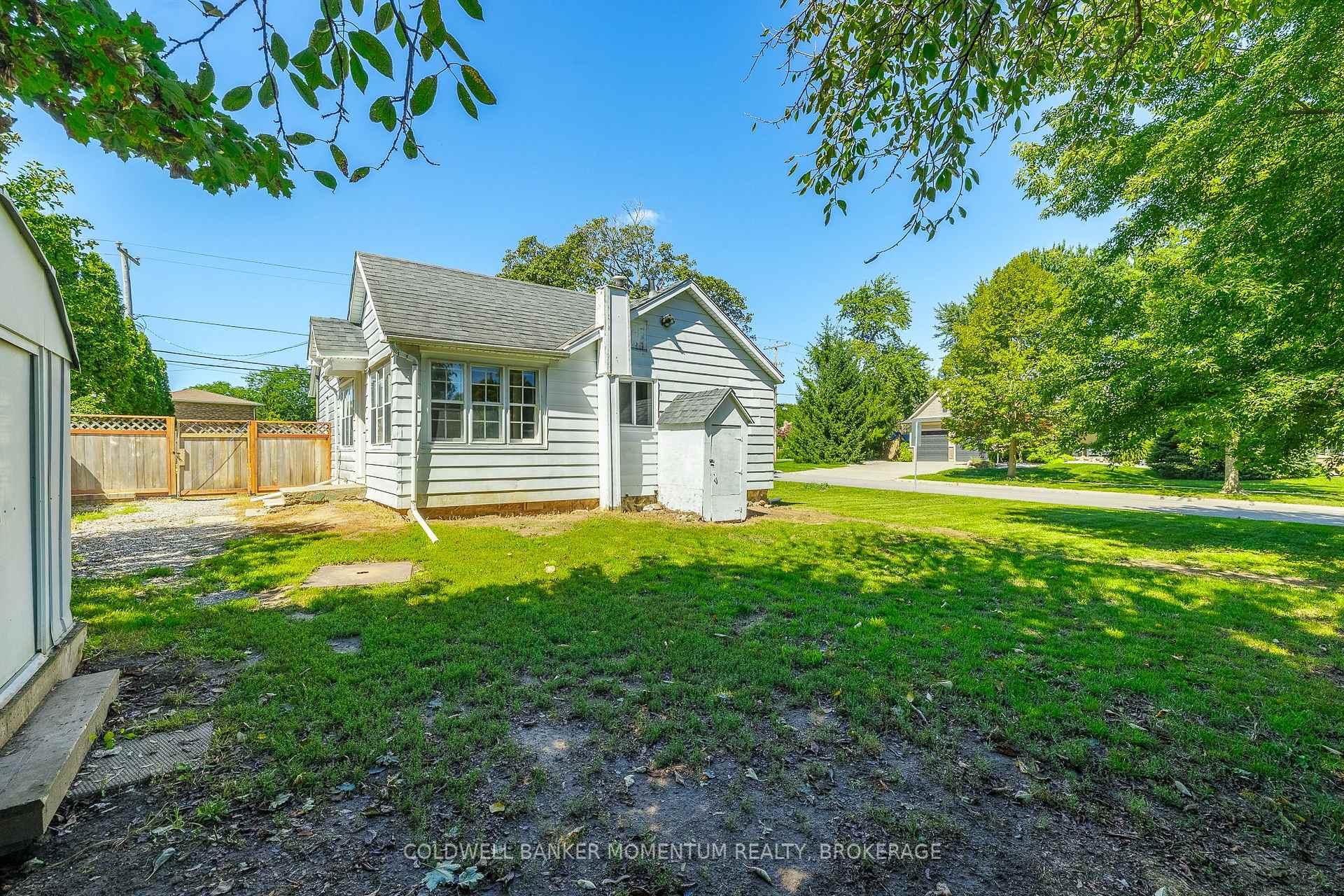 Photo 35 of 1201 Pelham Street, Pelham, Fonthill — HOMEH