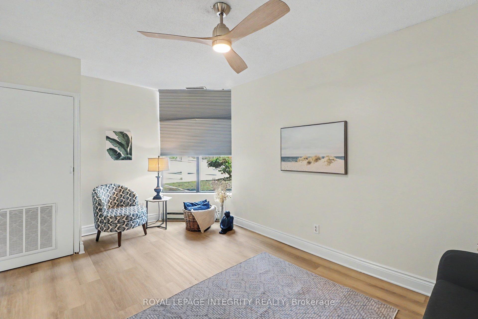 Photo 8 of Unit 102, 200 Bay Street S, Ottawa, Ottawa Centre — HOMEH