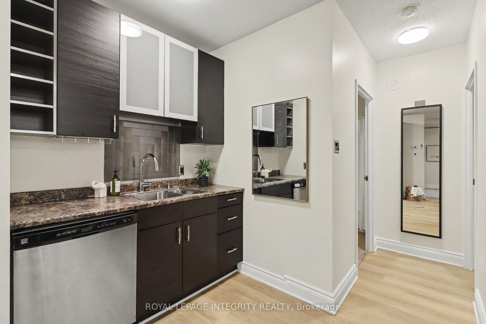Photo 14 of Unit 102, 200 Bay Street S, Ottawa, Ottawa Centre — HOMEH