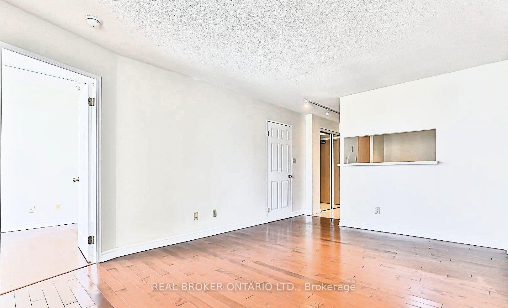 Photo 6 of Unit 2107, 24 Wellesley Street W, Toronto, Bay Street Corridor — HOMEH