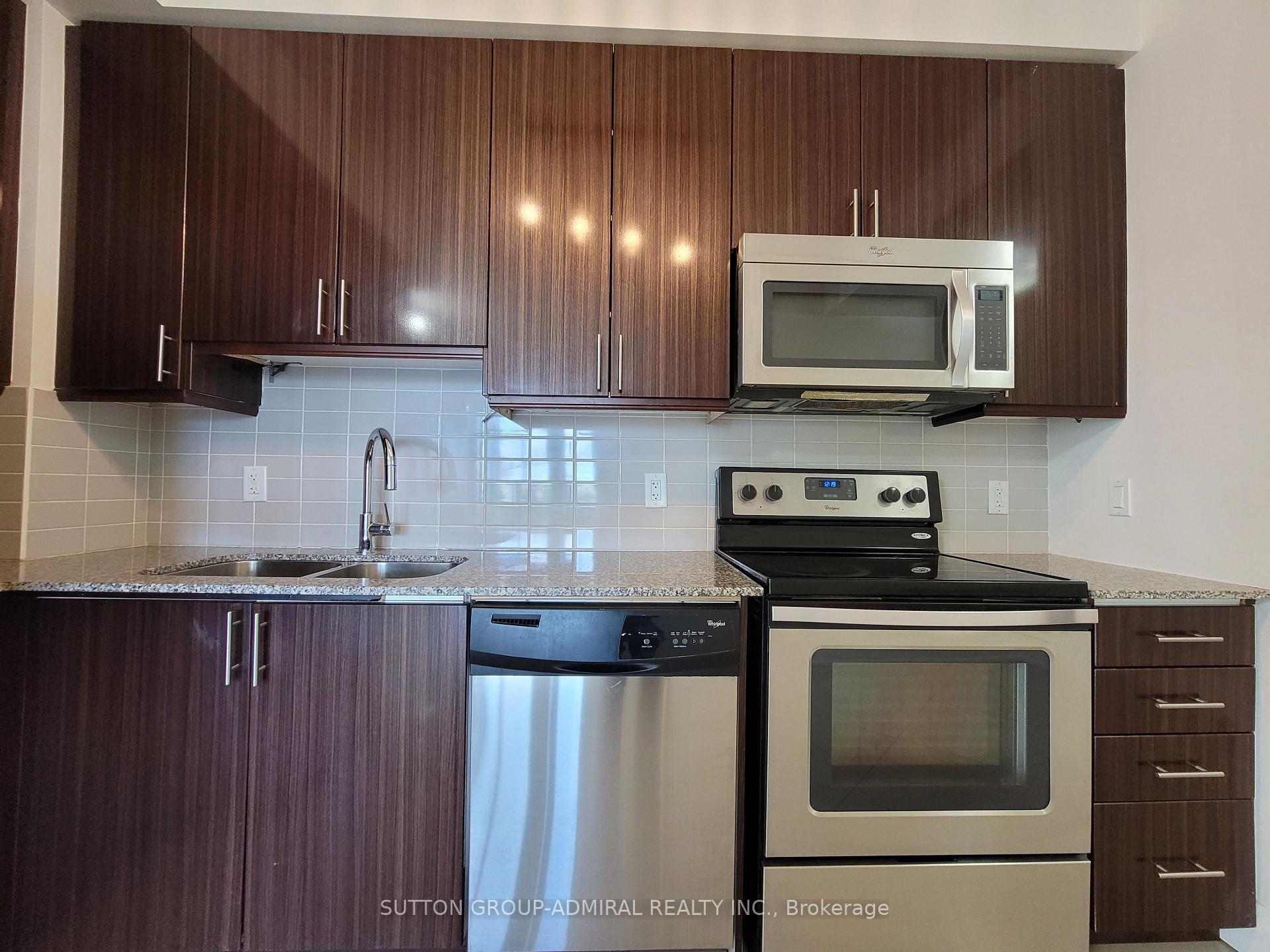 Photo 4 of Unit 402, 75 North Park Road, Vaughan, Beverley Glen — HOMEH
