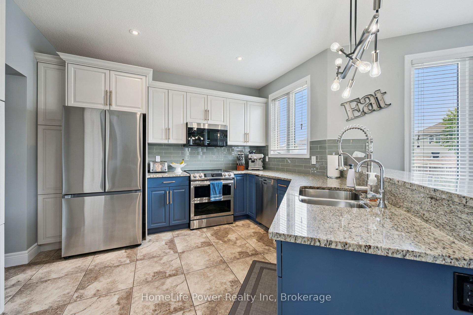 Photo 9 of 183 Townsend Drive, Woolwich, Breslau — HOMEH